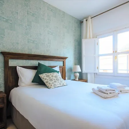 Hostly Orfila 3a-3b Exclusive Penthouse-center-fibre-parking Optional Daire *
